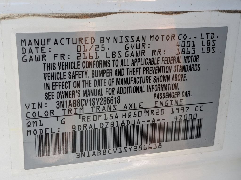 Used 2025 Nissan Sentra SV FWD image 26