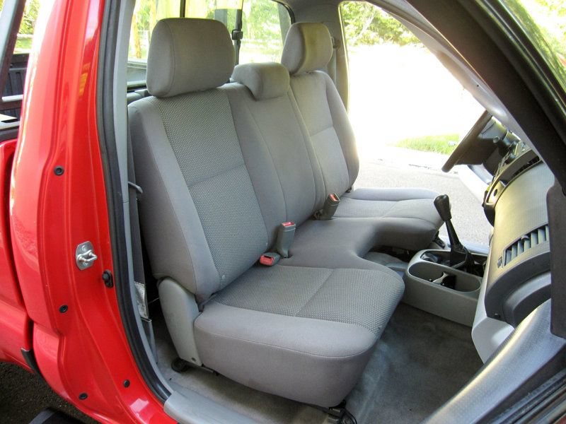 Used 2006 Toyota Tacoma 4x4 Regular Cab w/ Standard Pkg #1 image 24