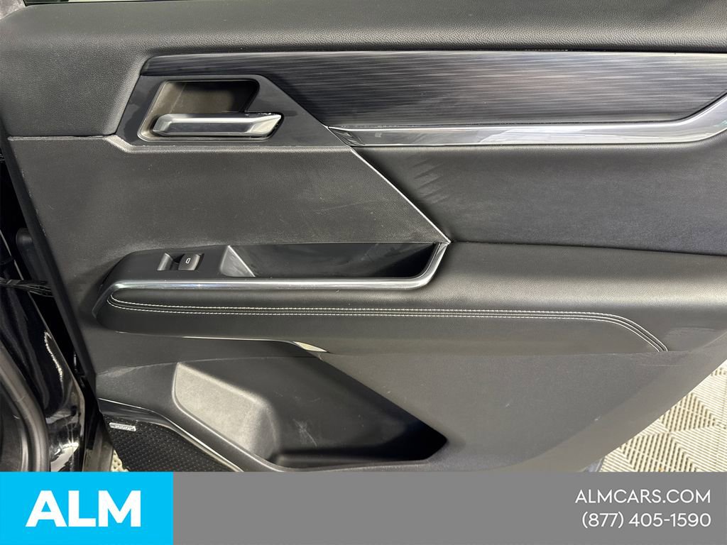 Used 2024 GMC Acadia Elevation image 20