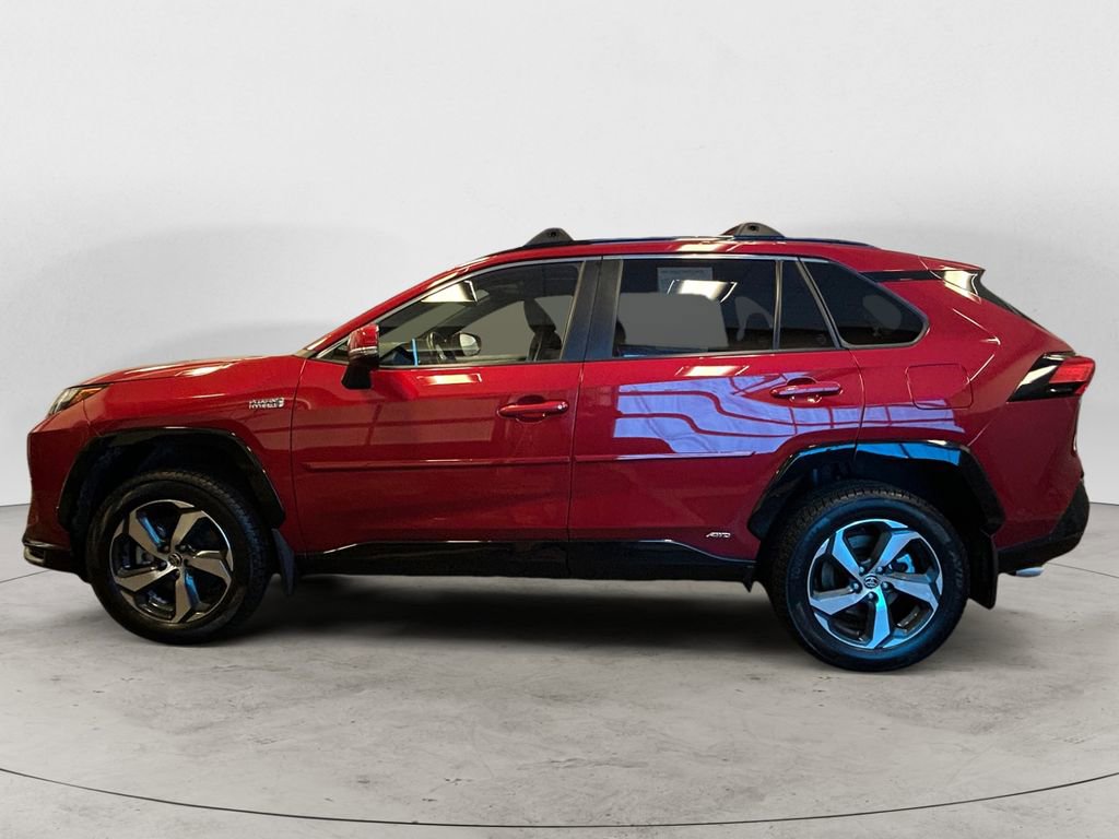 Used 2023 Toyota RAV4 SE w/ Weather & Moonroof Package image 2