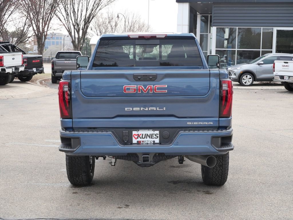 New 2026 GMC Sierra 3500 Denali w/ Denali Reserve Package AWD/4WD image 10
