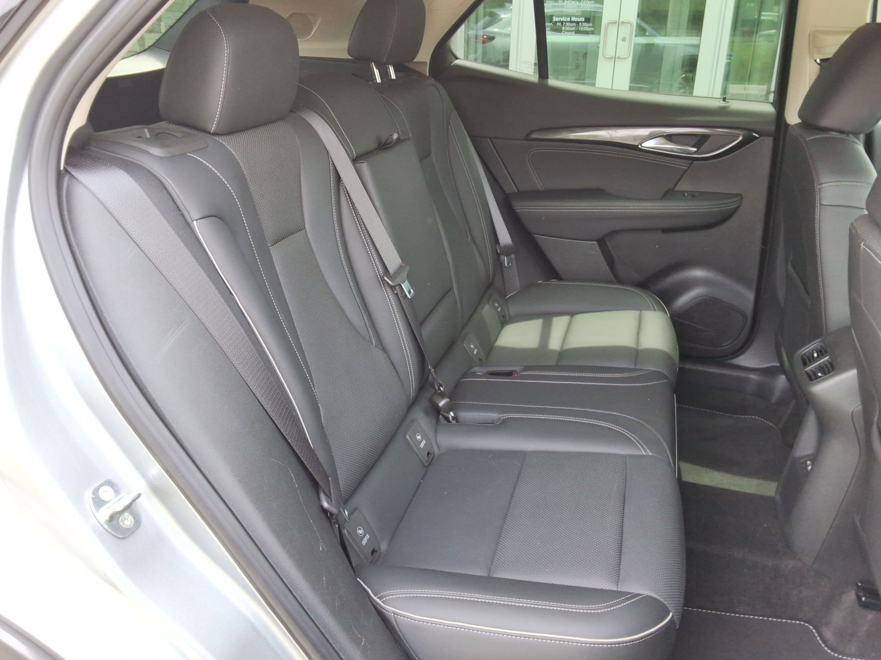 Used 2023 Buick Envision Essence FWD image 32