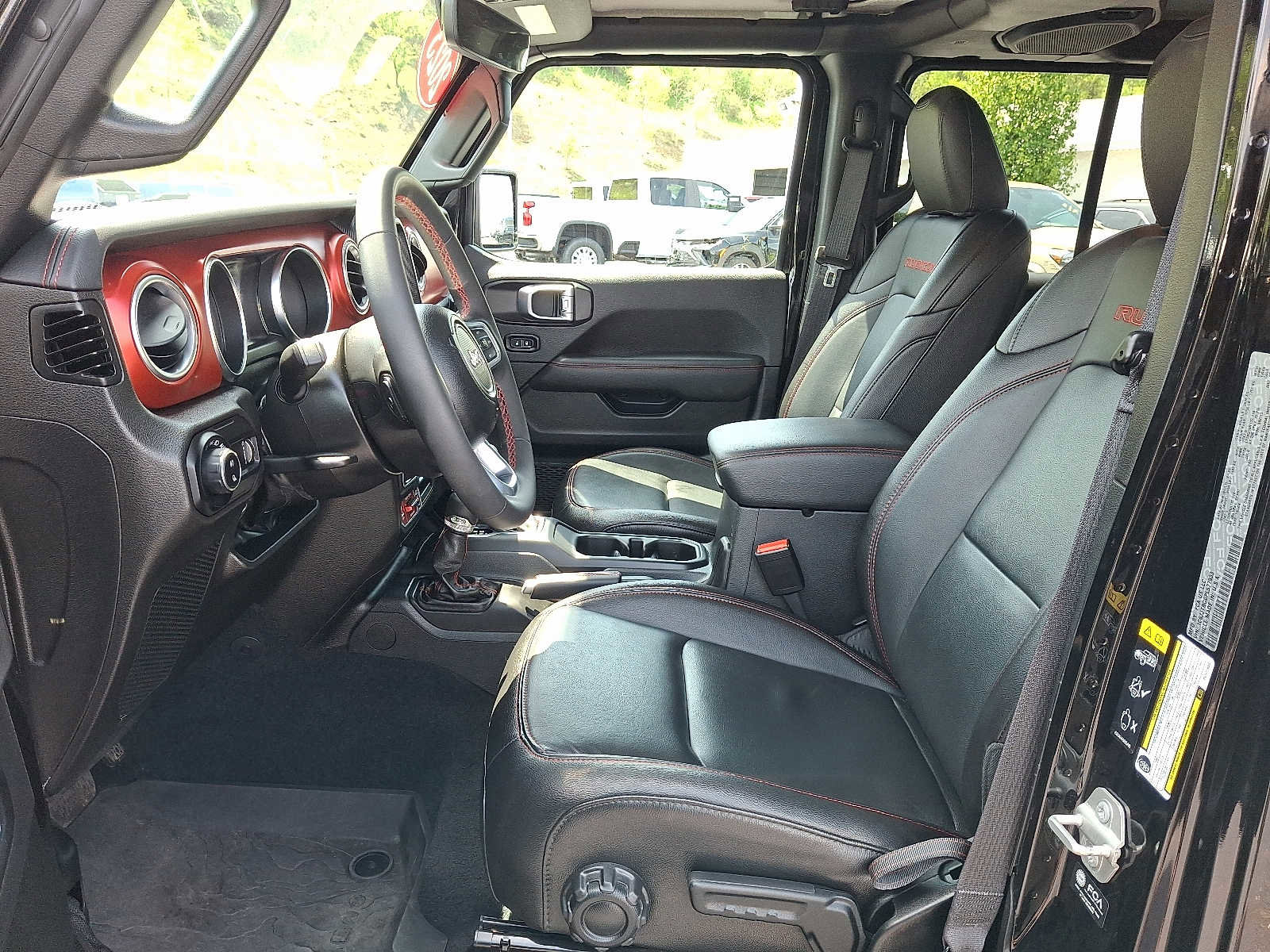 Used 2023 Jeep Gladiator Rubicon w/ LED Lighting Group AWD/4WD image 13