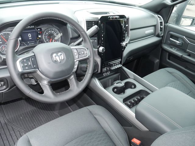 New 2026 RAM 3500 Big Horn AWD/4WD image 13