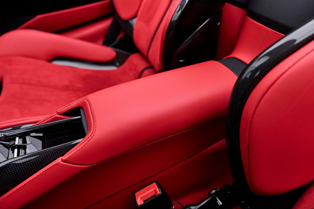 Used 2024 Ferrari SF90 Spider AWD/4WD image 73