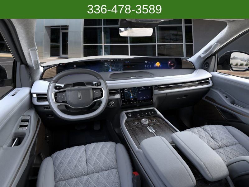 New 2025 Lincoln Navigator L Black Label image 9