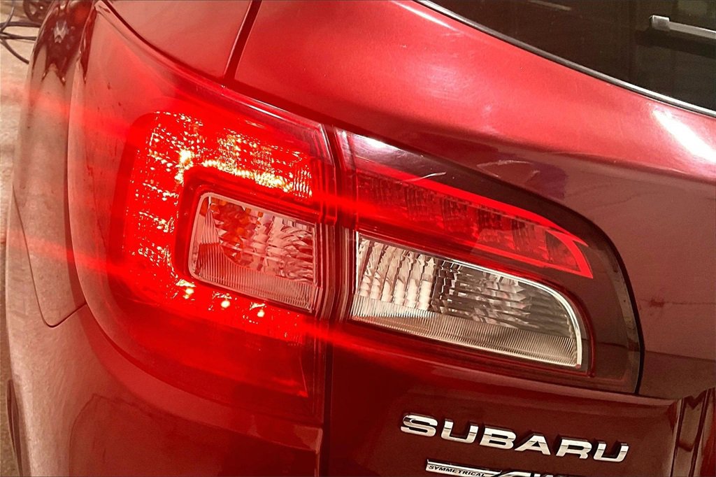 Used 2017 Subaru Outback 2.5i Limited image 23