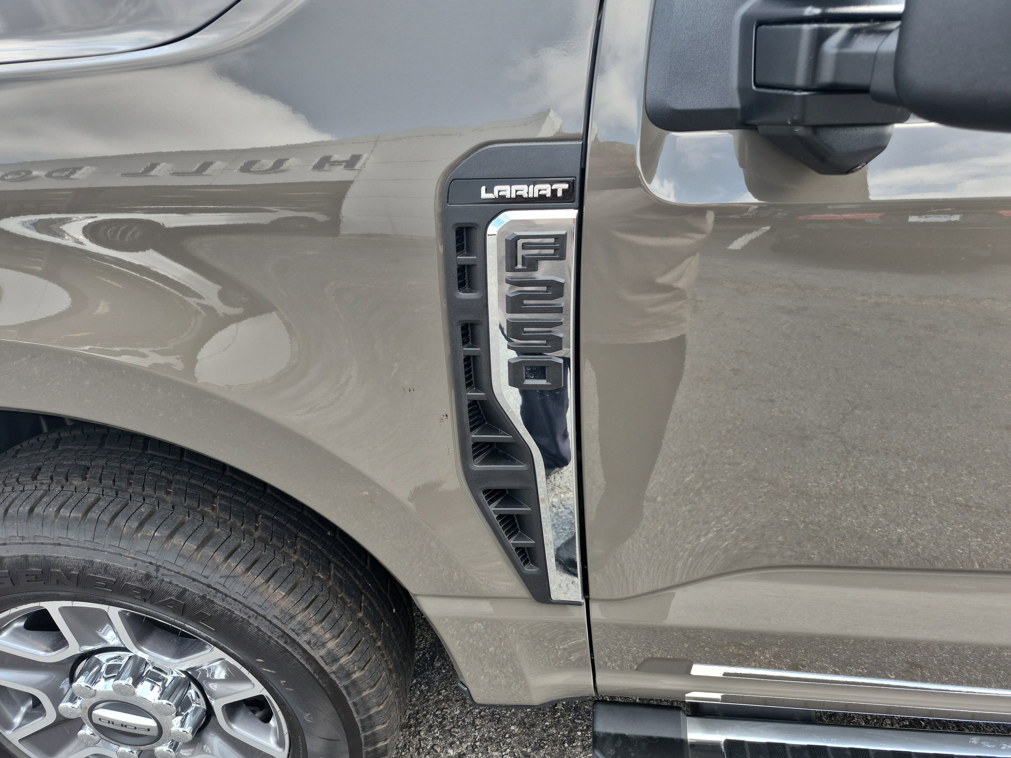 New 2026 Ford F250 2WD Crew Cab Super Duty image 8