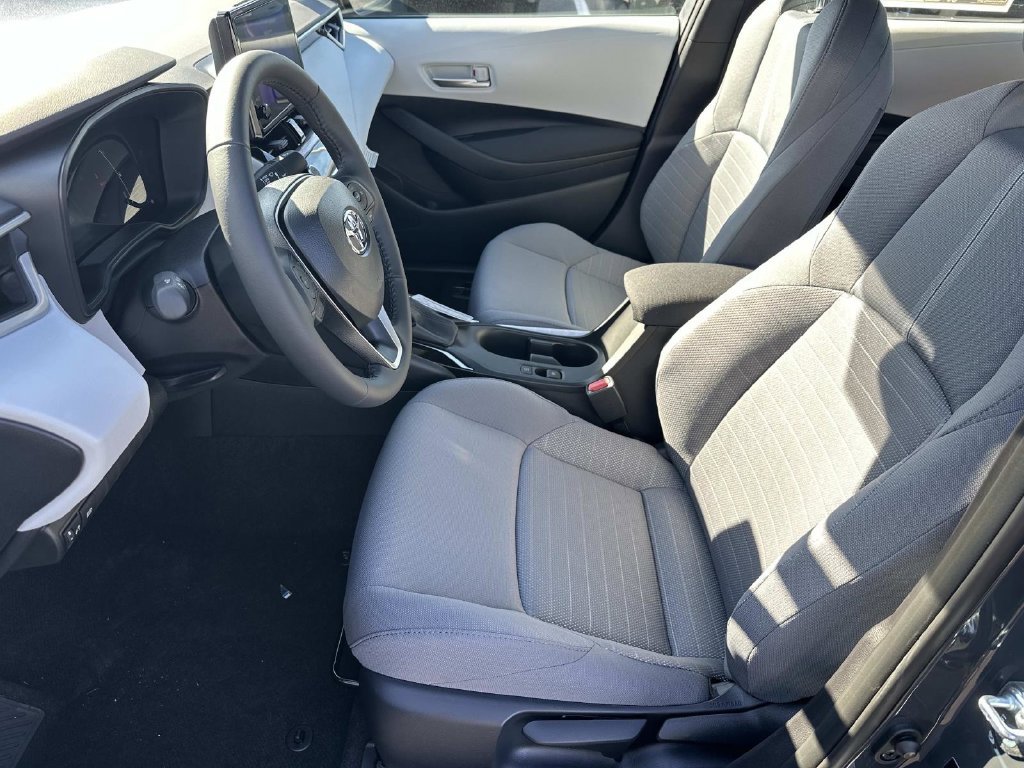 New 2026 Toyota Corolla SE FWD image 18