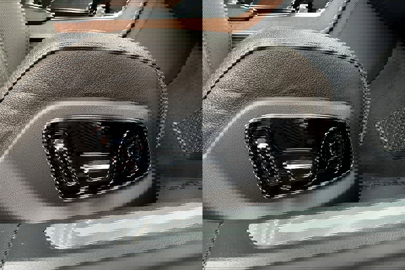 Used 2019 Audi A8 L 3.0T w/ Executive Package image 35