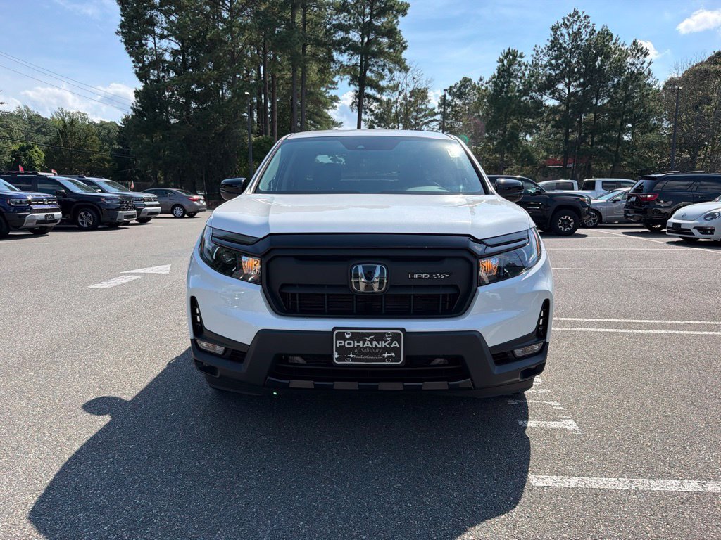 Certified 2024 Honda Ridgeline Sport image 3