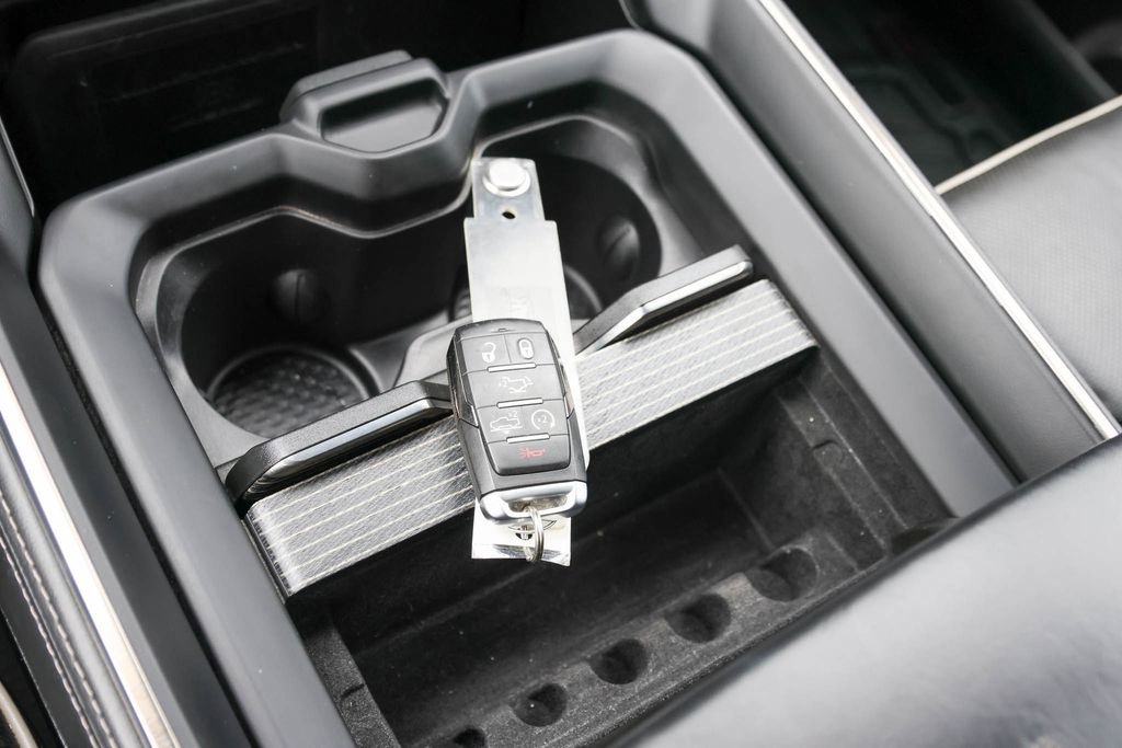 Used 2020 RAM 1500 Limited image 27