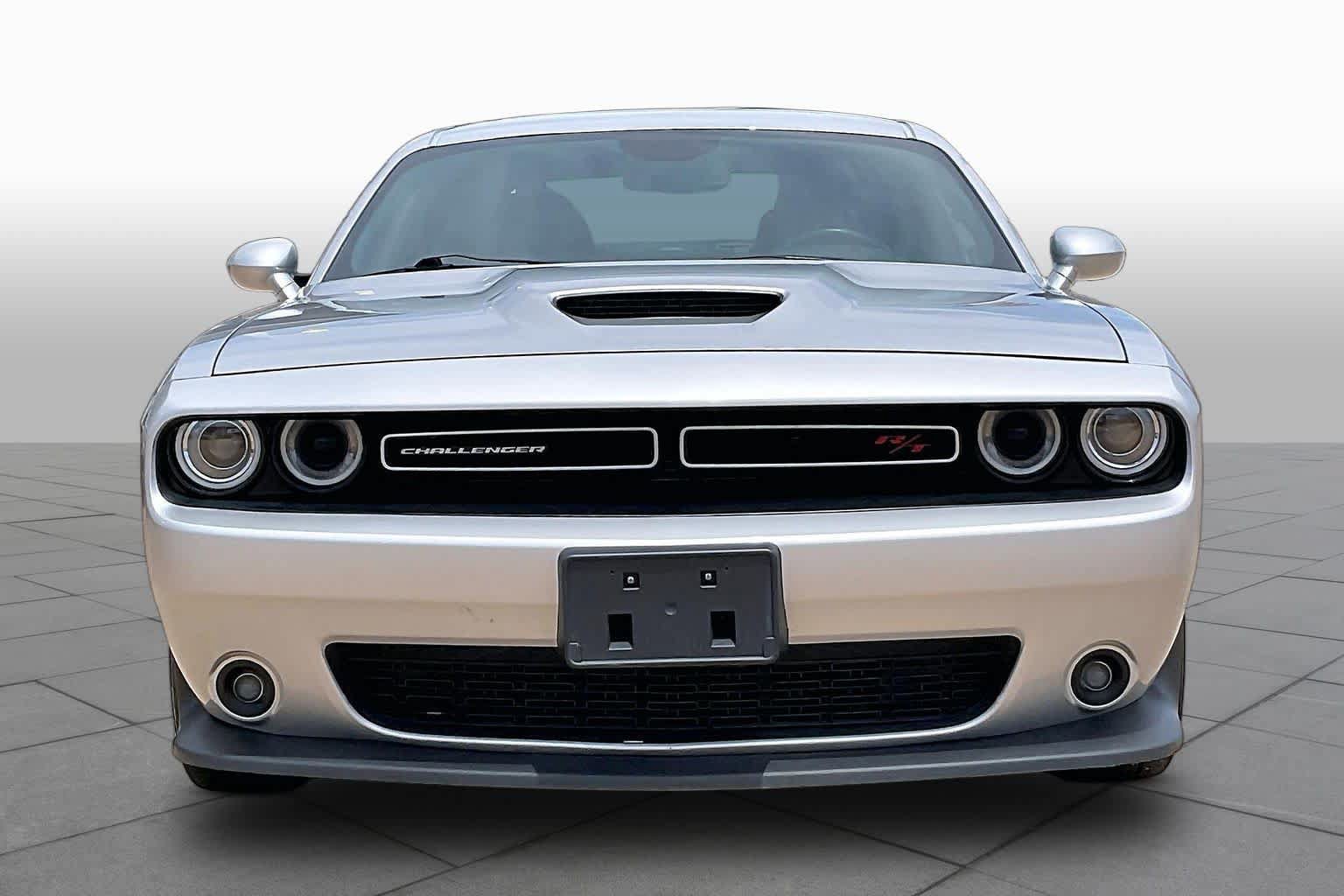 Used 2021 Dodge Challenger R/T RWD image 5