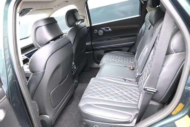 Used 2023 Genesis GV80 3.5T AWD/4WD image 16