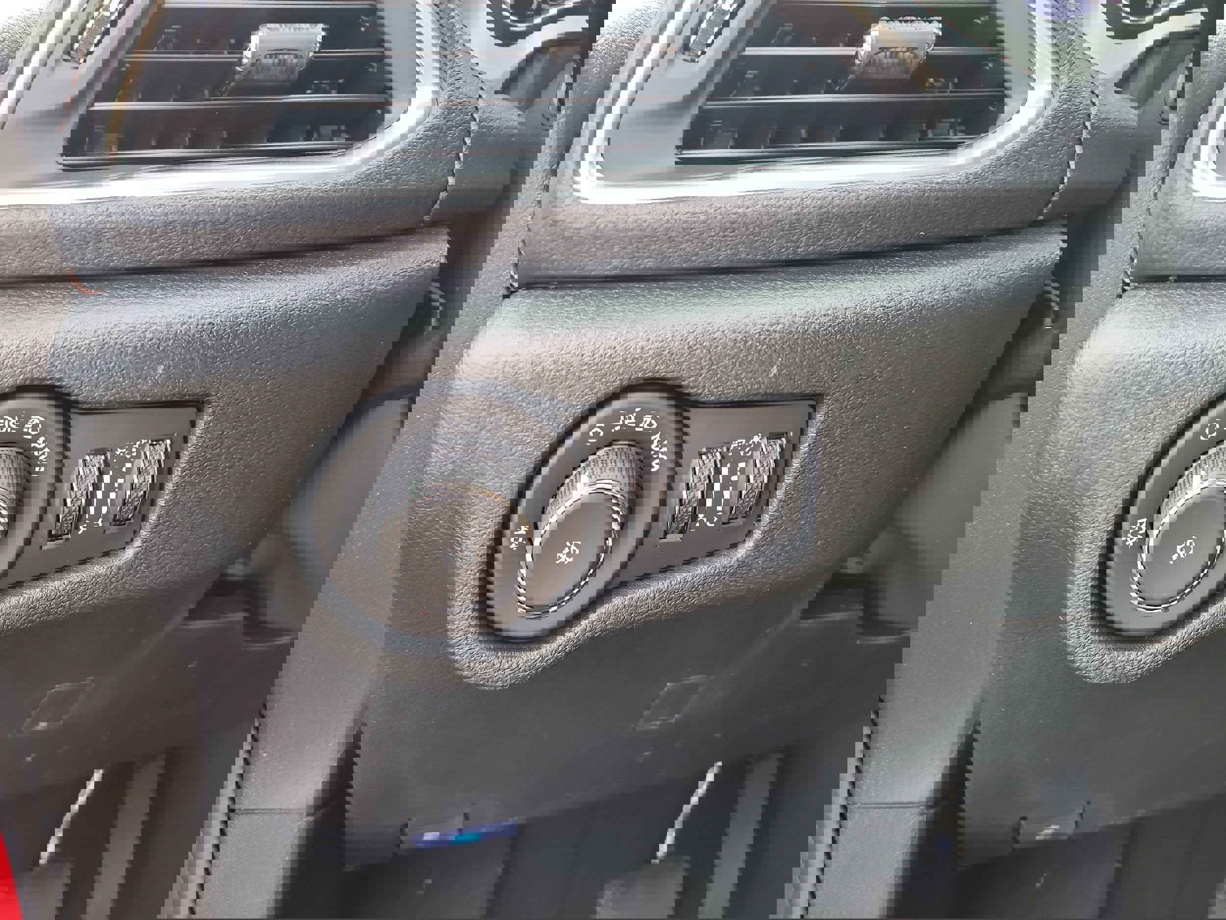 New 2026 Chrysler Pacifica Pinnacle image 25