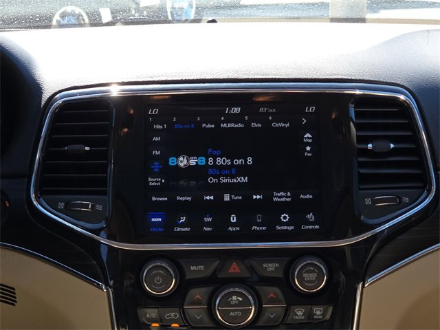 Used 2021 Jeep Grand Cherokee Limited image 13