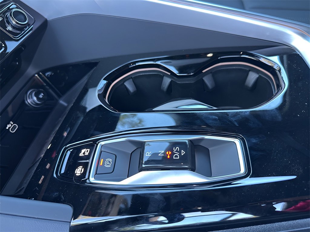 New 2025 Audi Q5 Premium Plus image 16