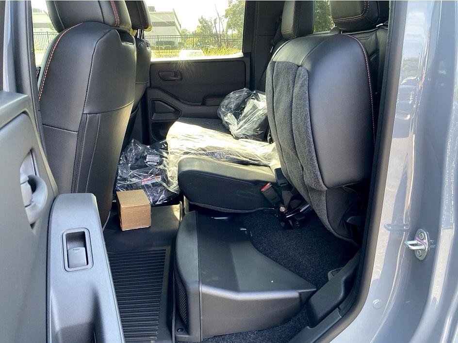 New 2026 Nissan Frontier PRO-4X image 21