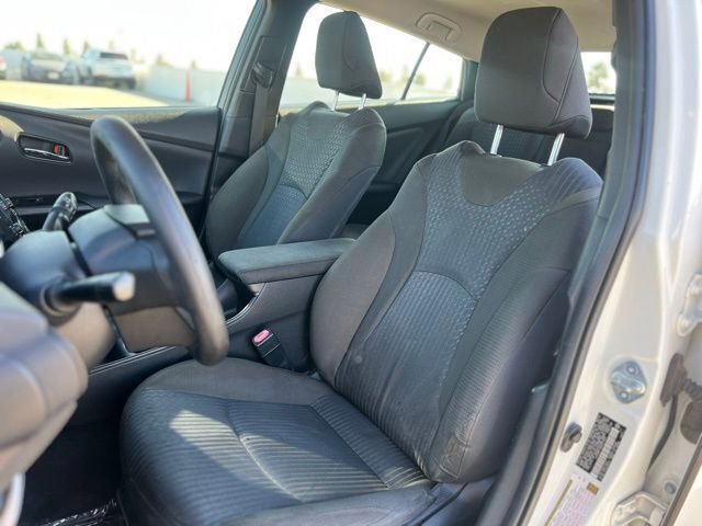 Used 2016 Toyota Prius Two image 15