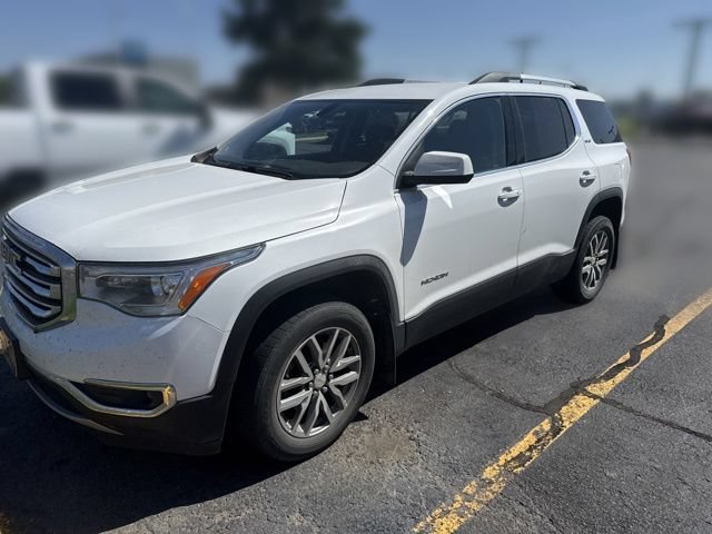 Used 2018 GMC Acadia SLE AWD/4WD image 1