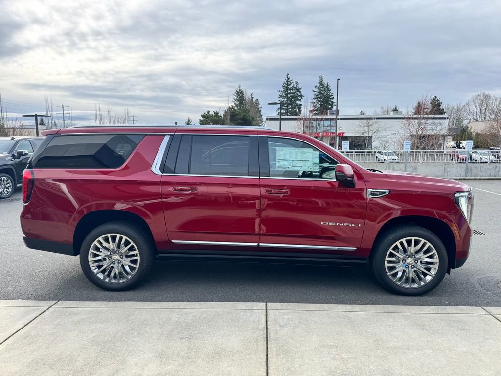 New 2026 GMC Yukon XL Denali w/ Sun & Power Step Package AWD/4WD image 40