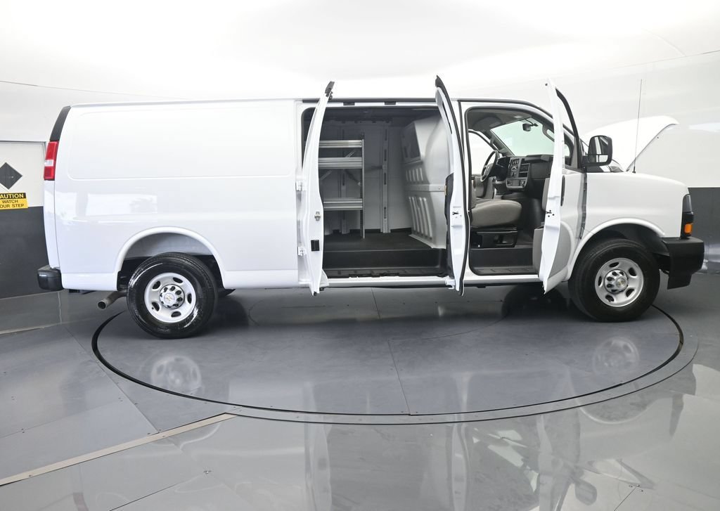 New 2026 Chevrolet Express 2500 Extended w/ Driver Convenience Package RWD image 69