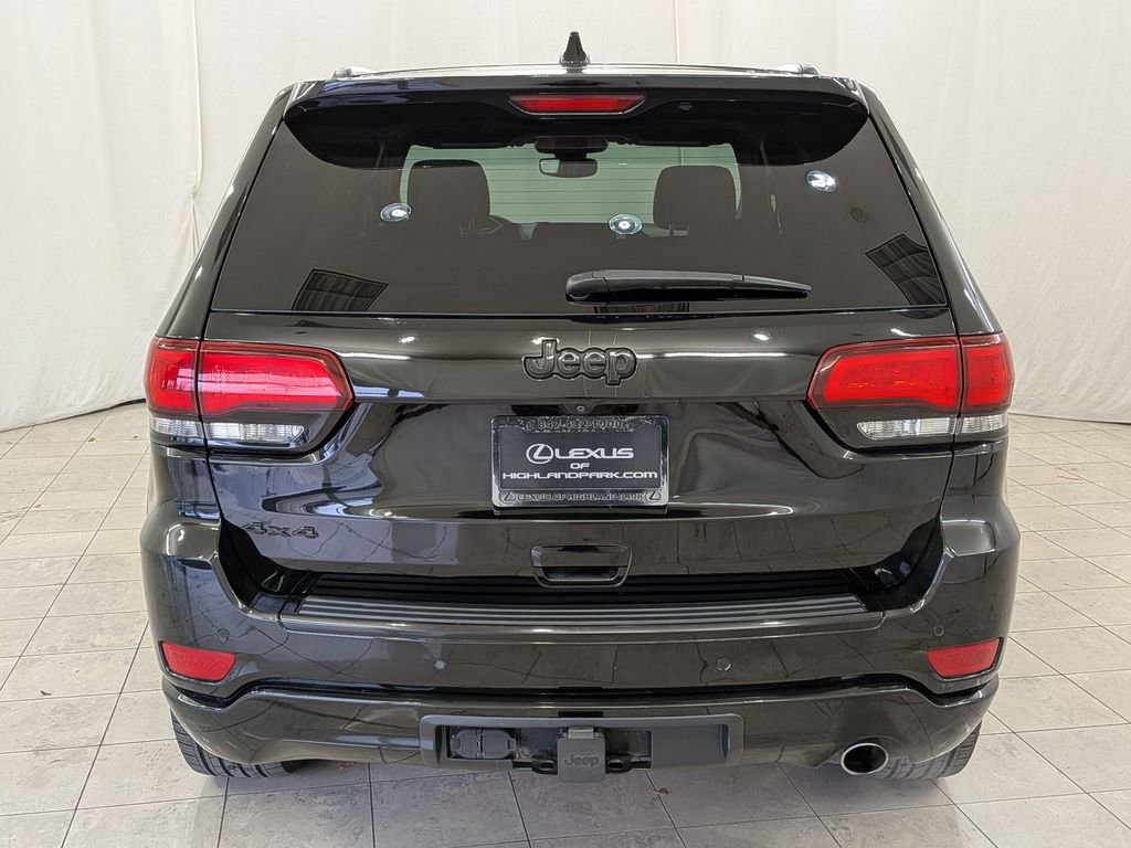 Used 2017 Jeep Grand Cherokee Altitude image 8