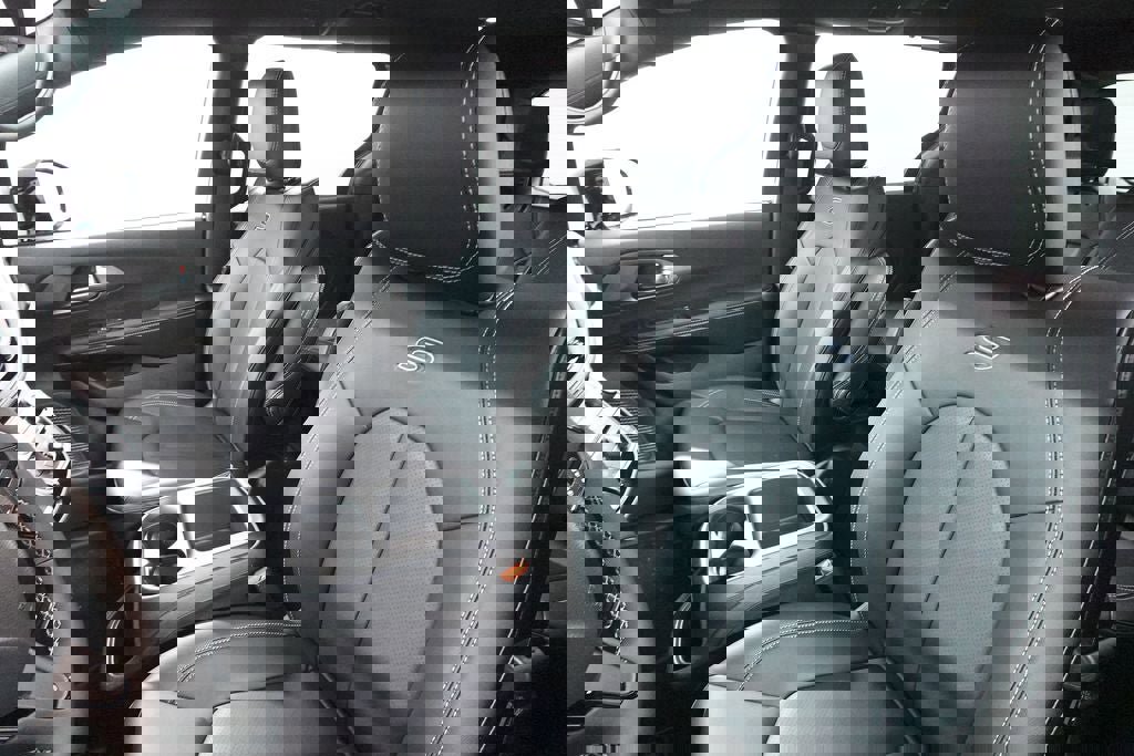 New 2026 Chrysler Pacifica Select w/ S Appearance Package image 13