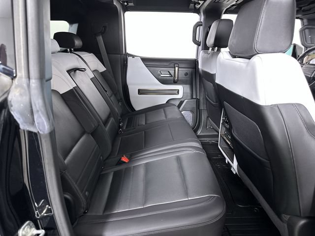 Used 2024 GMC Hummer EV 2X w/ Extreme Off-Road Package AWD/4WD image 28
