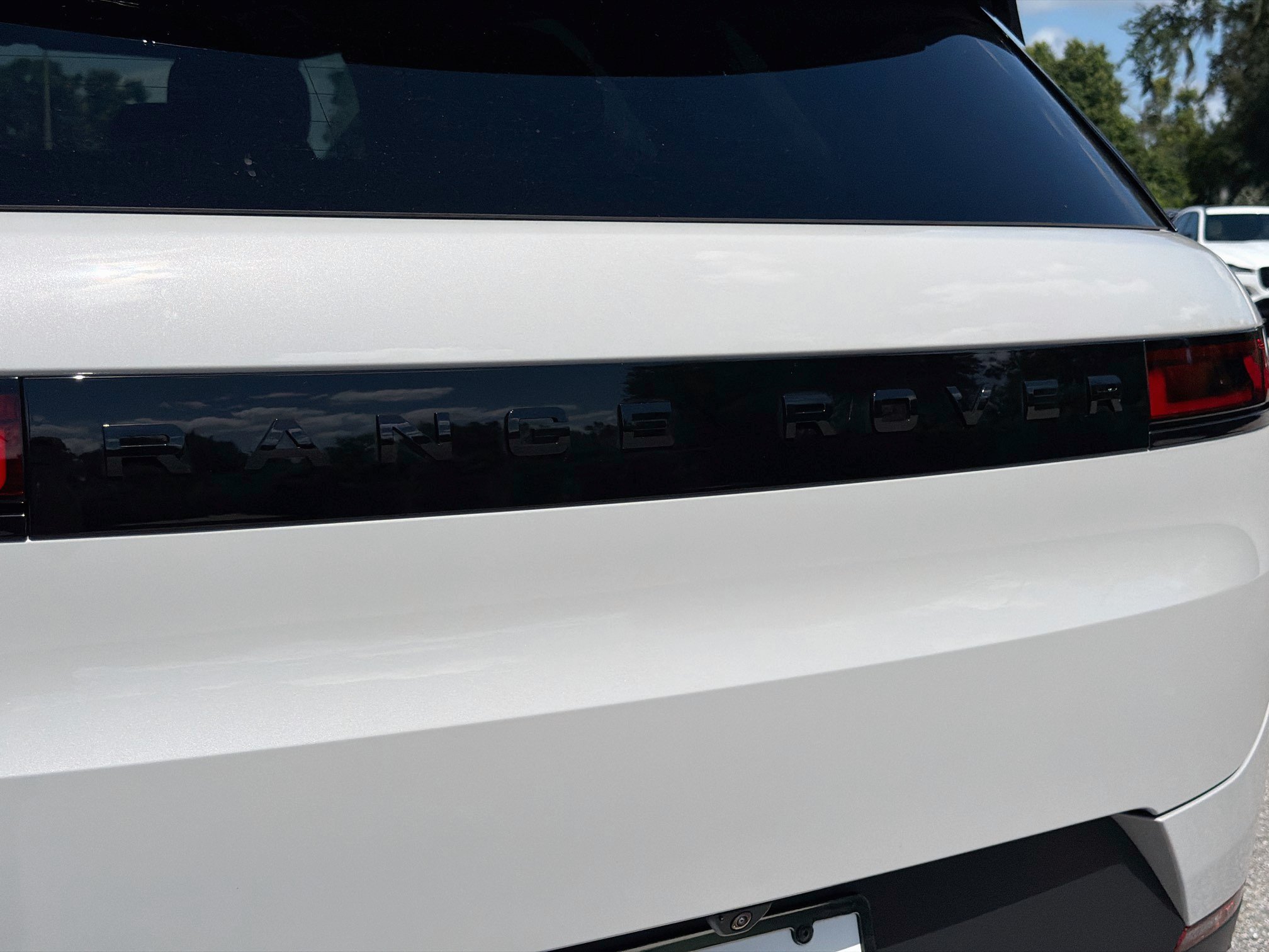 New 2027 Land Rover Range Rover Sport SE AWD/4WD image 11