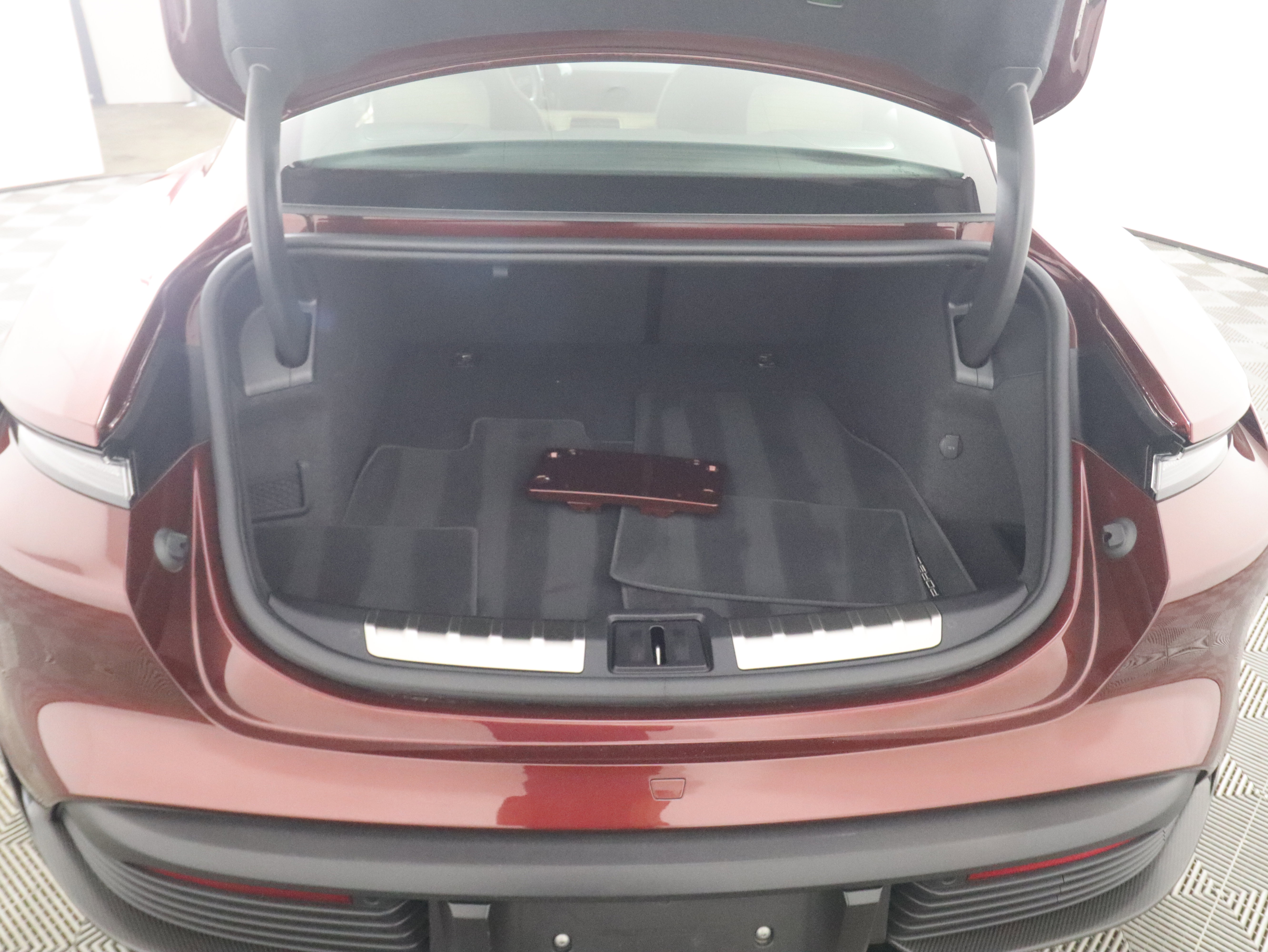 Certified 2021 Porsche Taycan 4S image 21