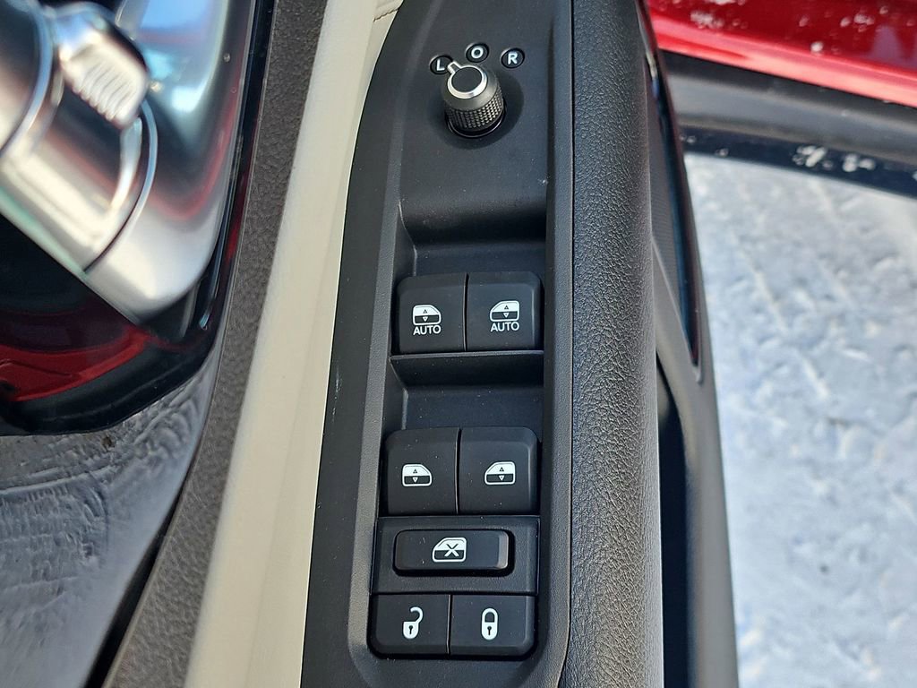 New 2026 Jeep Compass Limited image 32