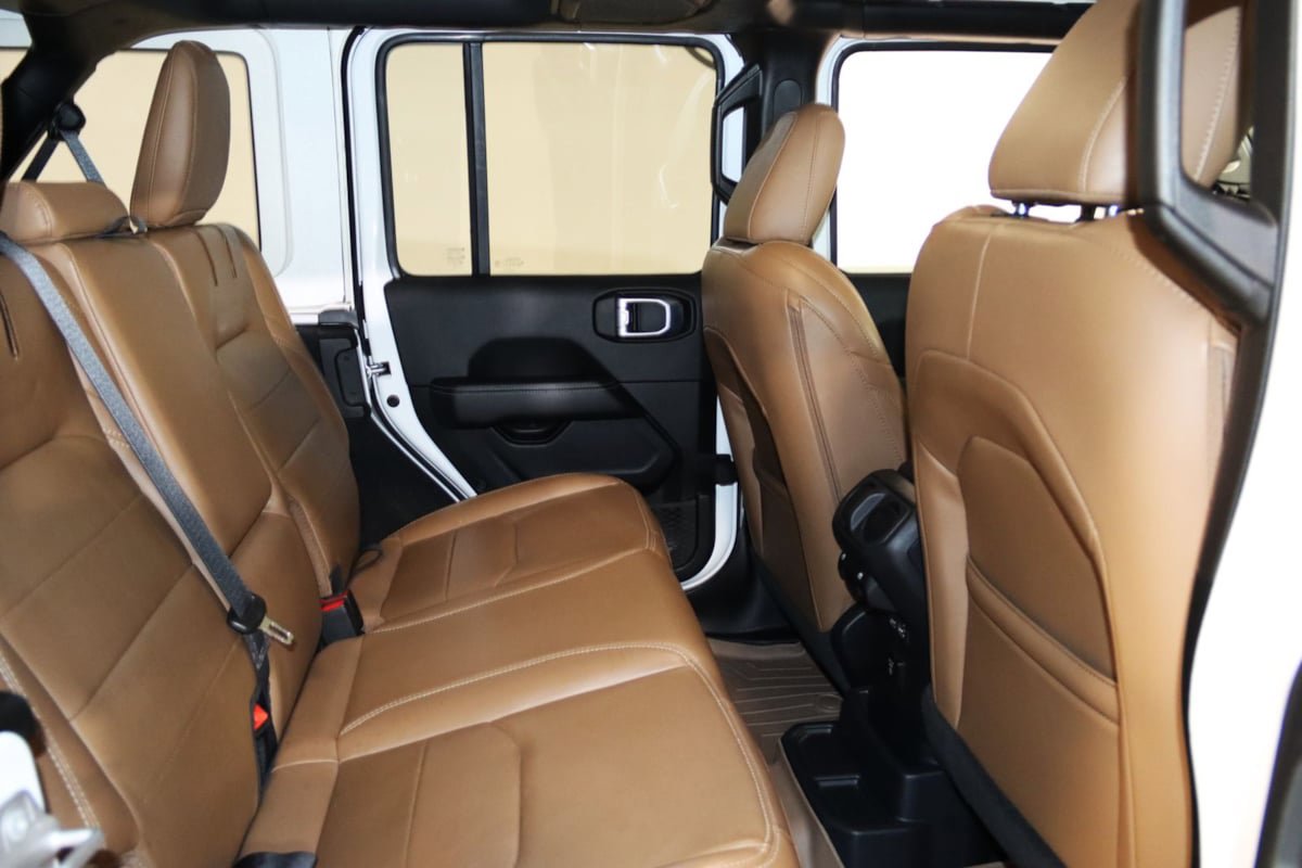 Used 2021 Jeep Wrangler Unlimited Sahara w/ Dual Top Group AWD/4WD image 74