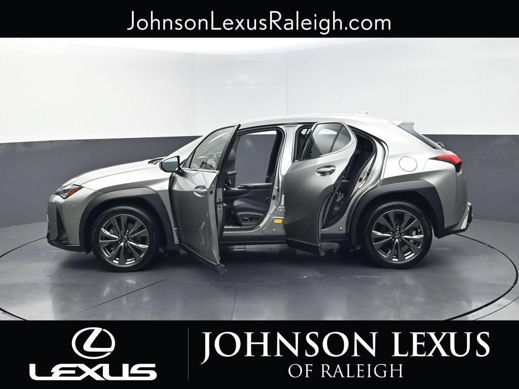 Used 2019 Lexus UX 200 F Sport w/ F Sport Premium Package FWD image 36