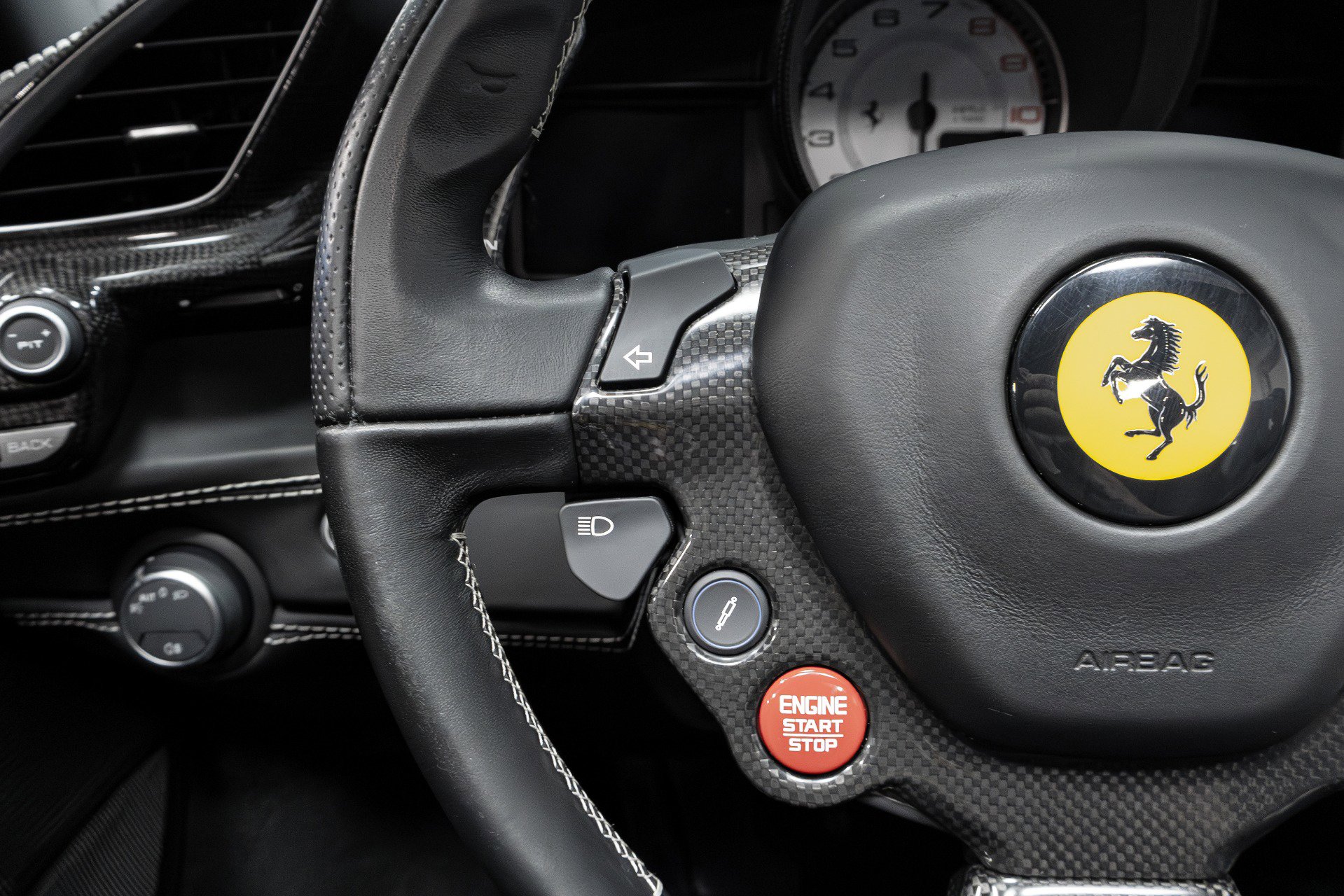 Used 2016 Ferrari 488 Spider image 76