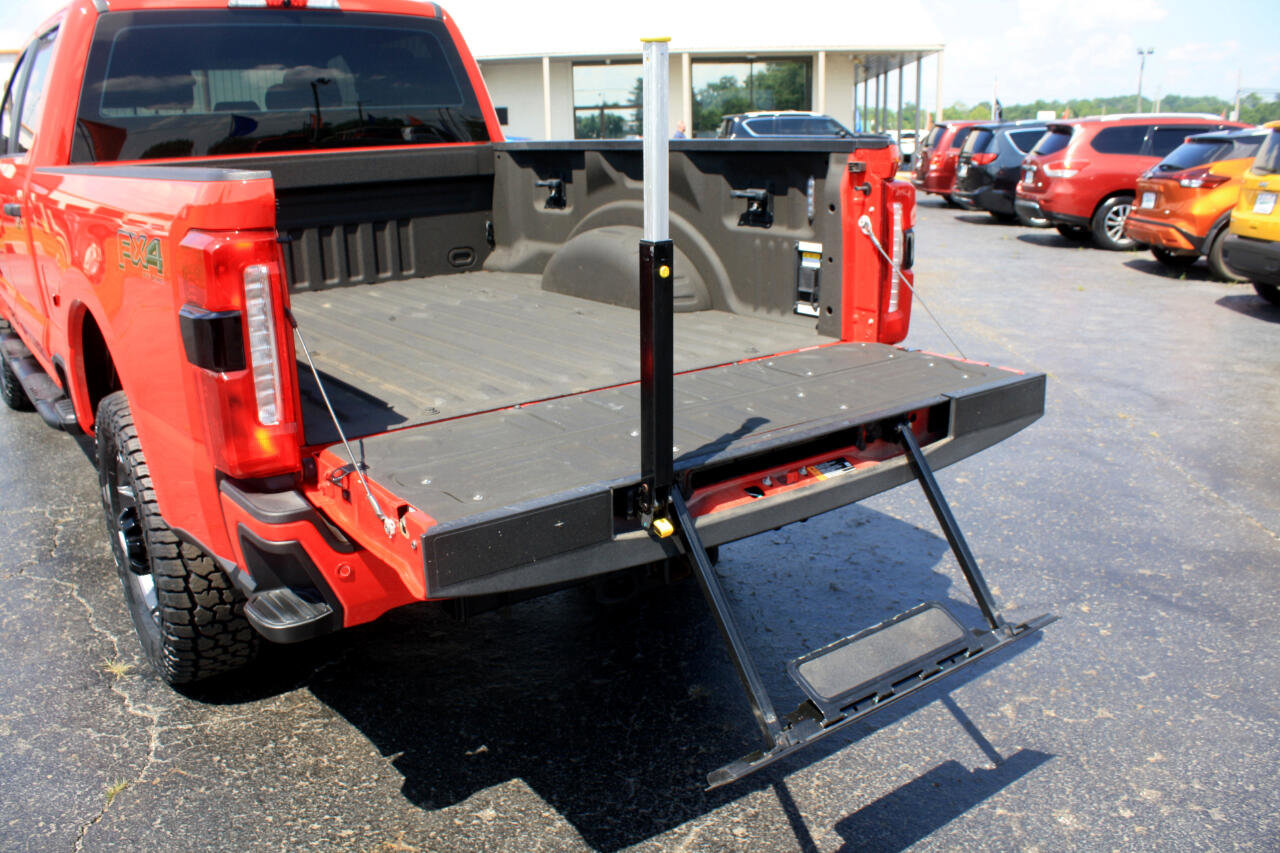 Used 2023 Ford F250 XL w/ STX Appearance Package image 10