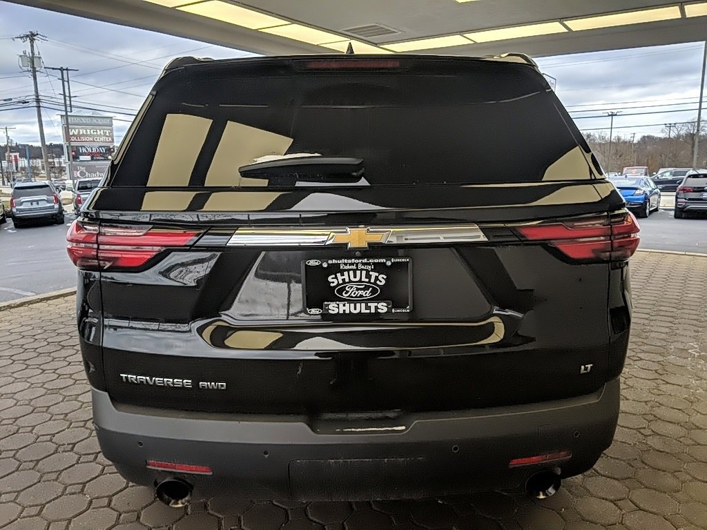 Used 2023 Chevrolet Traverse LT w/ LPO, Floor Liner Package image 6