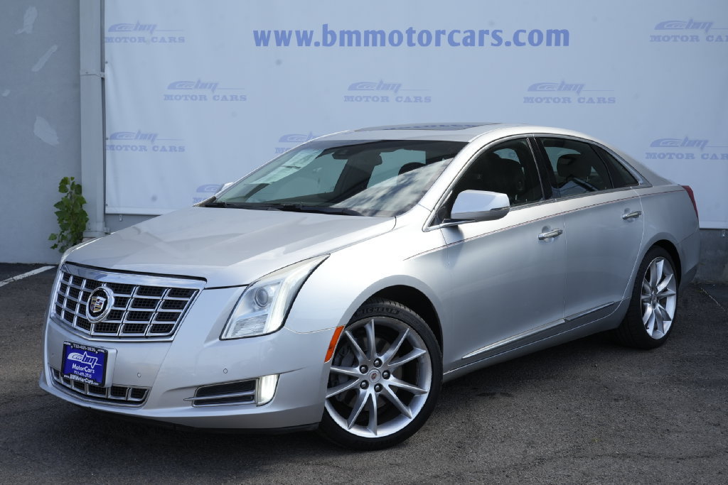 Used 2014 Cadillac XTS Premium AWD/4WD image 2