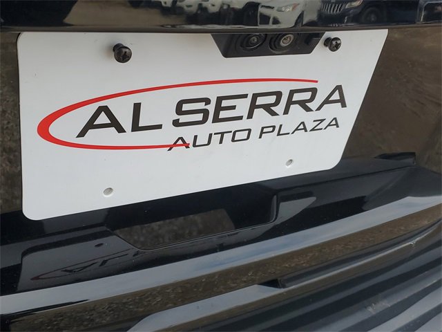 Used 2017 Cadillac Escalade Platinum image 6