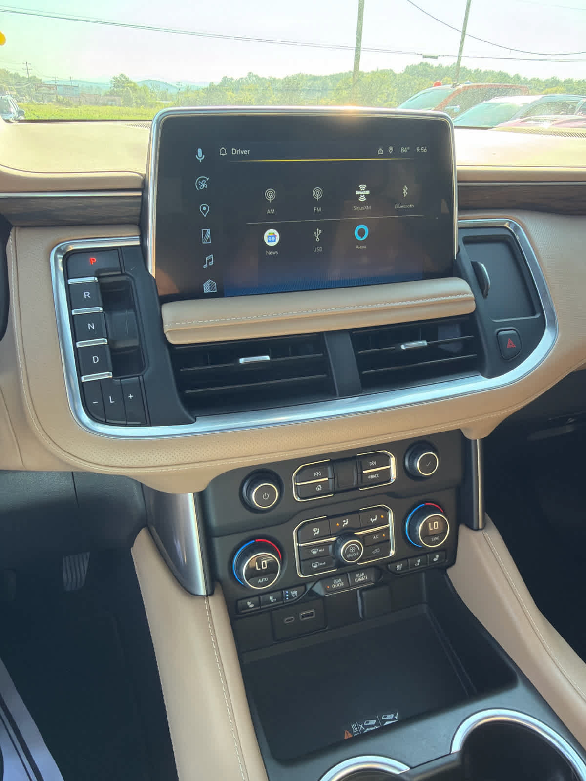 Used 2023 Chevrolet Tahoe Premier w/ Premium Package 2 AWD/4WD image 16