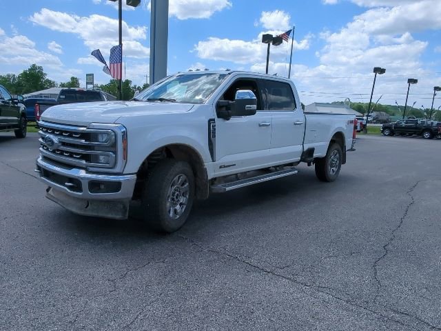 Used 2024 Ford F350 Lariat w/ Chrome Package AWD/4WD image 3