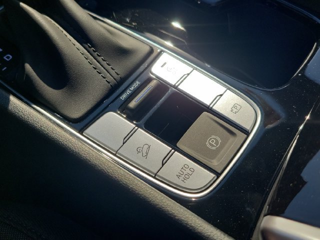 New 2026 Hyundai Tucson SE FWD image 17