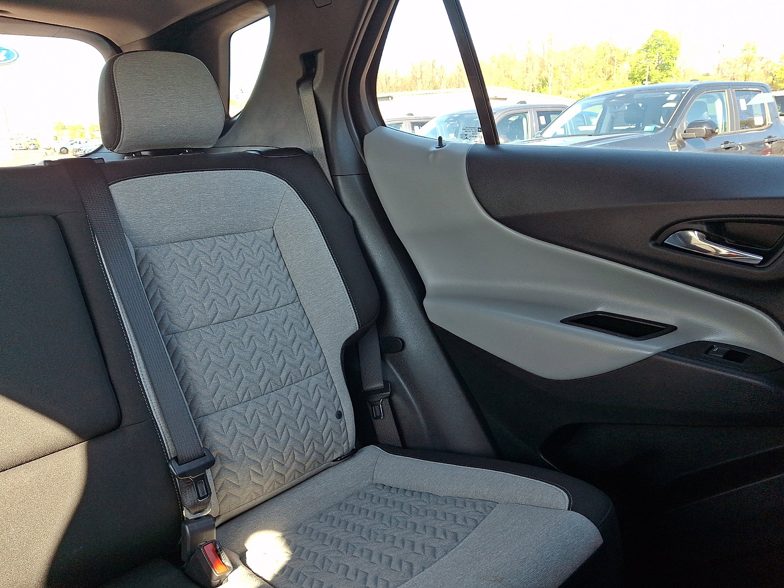Used 2023 Chevrolet Equinox LS w/ Driver Confidence II Package AWD/4WD image 20