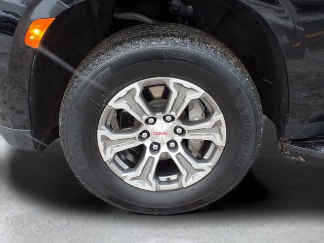 Used 2023 GMC Yukon SLE w/ Gmc Pro Safety Plus Package image 10