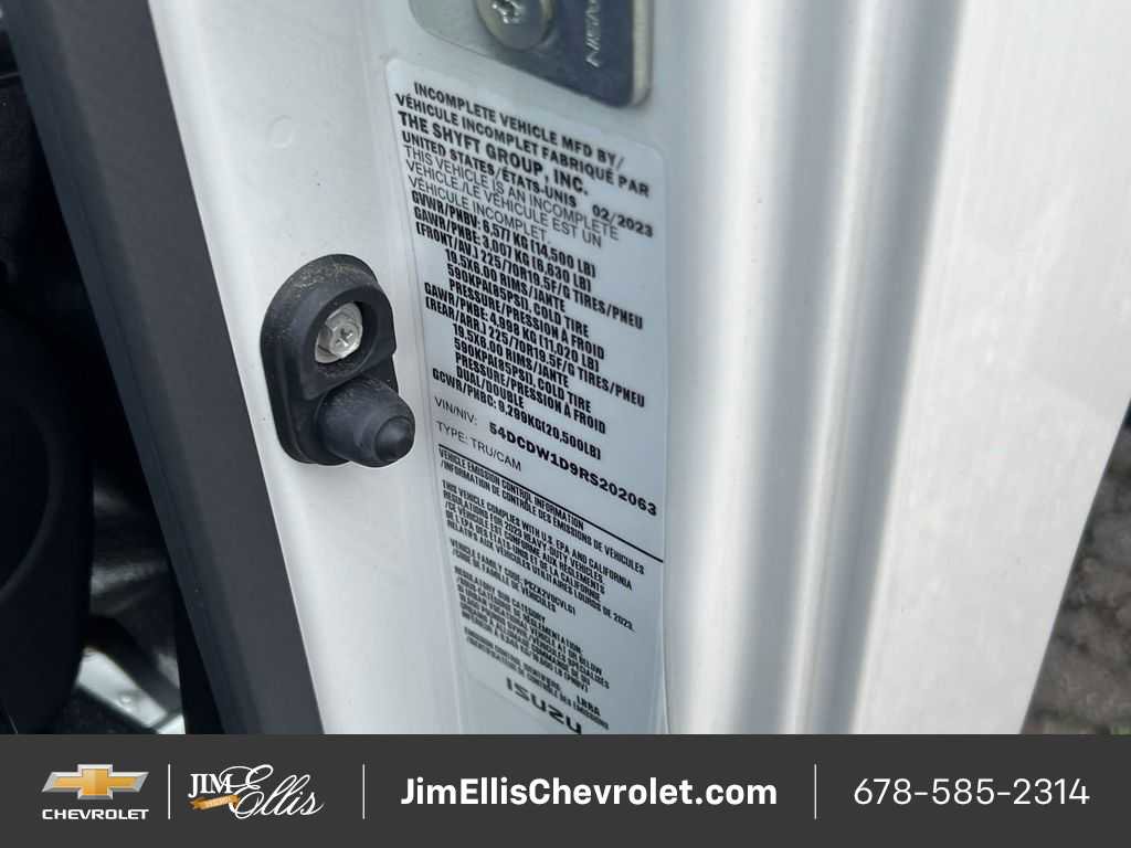 New 2024 Chevrolet Low Cab Forward image 22