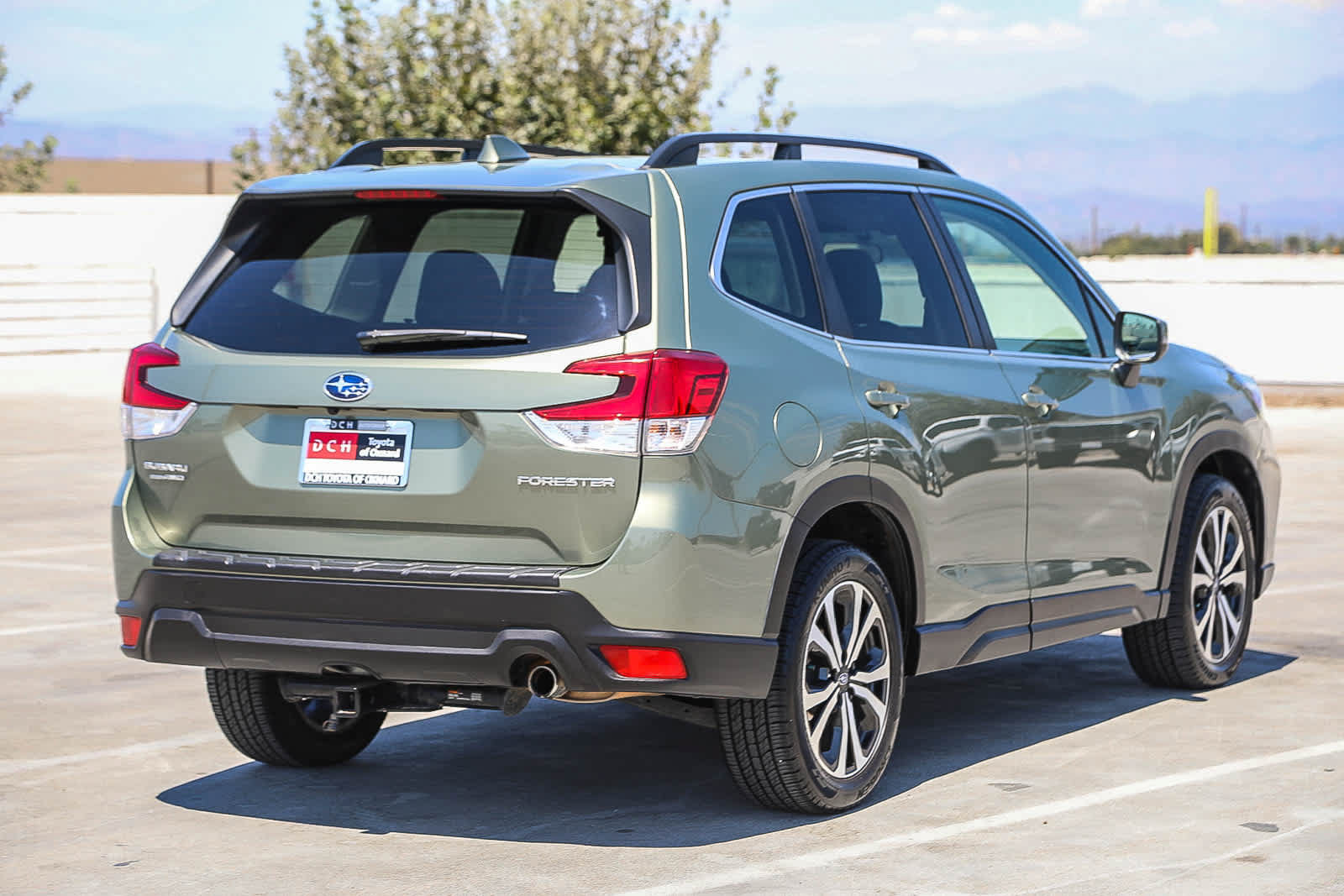 Used 2020 Subaru Forester Limited AWD/4WD image 5
