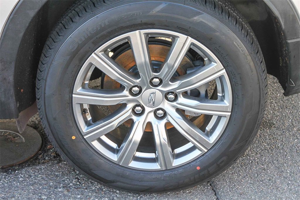 Used 2020 Cadillac XT4 Premium Luxury image 13