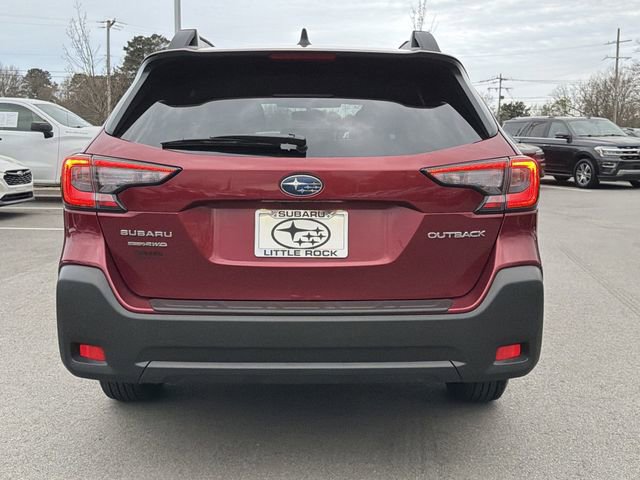 Used 2025 Subaru Outback Premium image 4