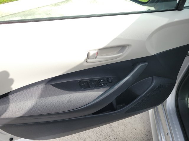 Used 2026 Toyota Corolla LE FWD image 20