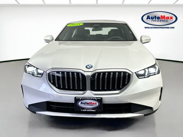 Used 2025 BMW 530i xDrive image 7